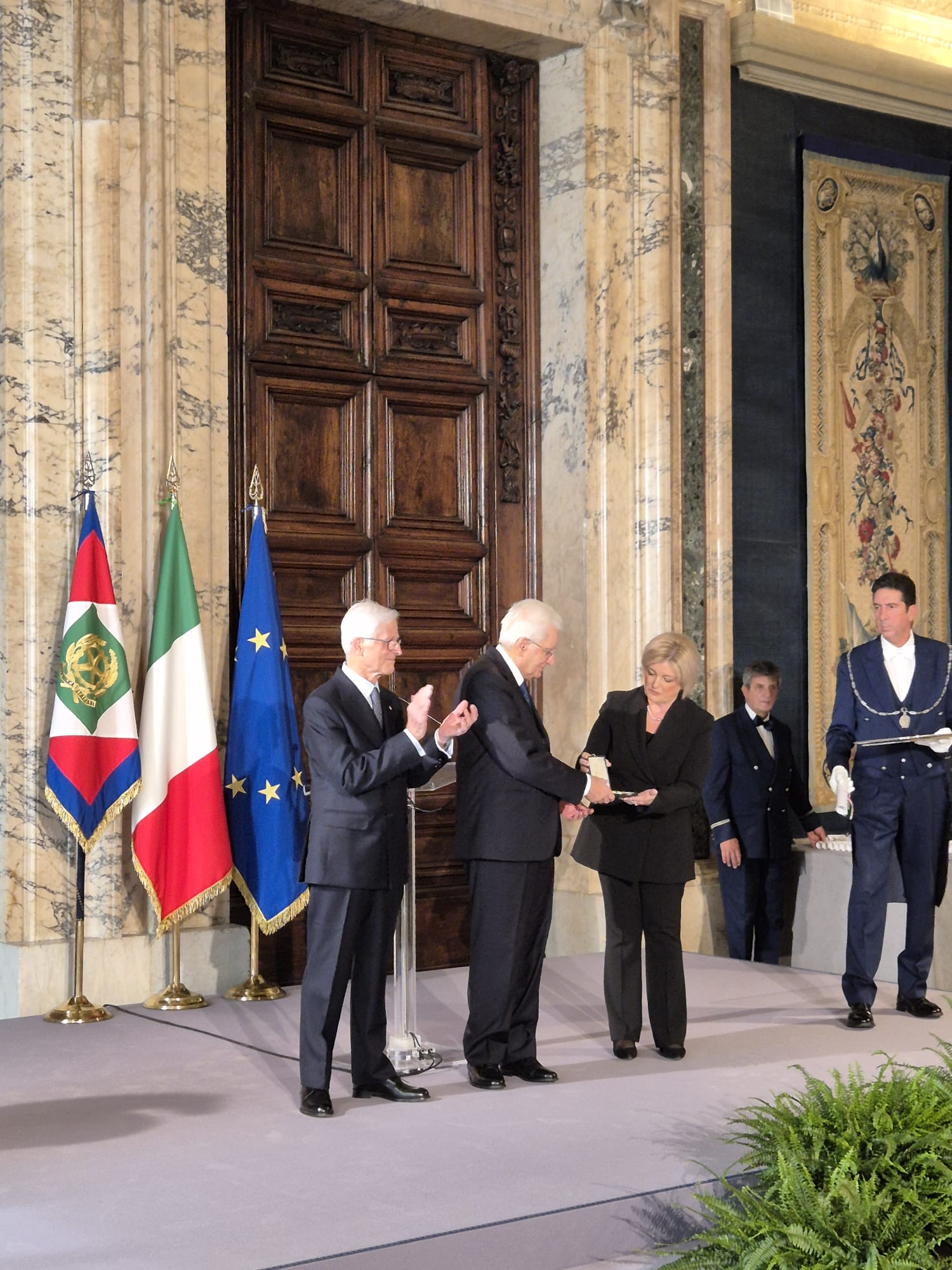 Calderone Quirinale Stelle al Merito