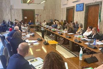 Bellucci desTEENazione