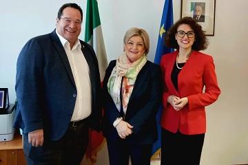 Incontro uffici Linee360x240