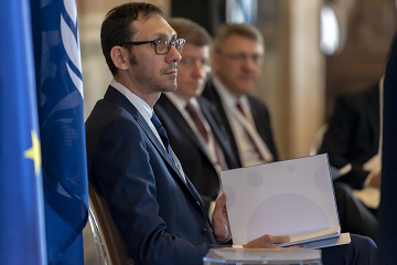 Cominardi OIL 110 360x240