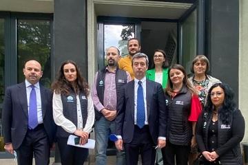 Ministro Bucarest Leu360x240