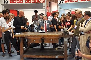 Teen Parade poletti