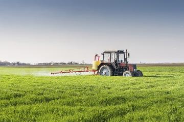 trattore agricoltura 360 240